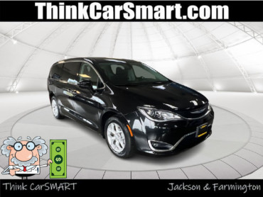2019 CHRYSLER PACIFICA TOURING PLUS Van - CC2817 - Image 1